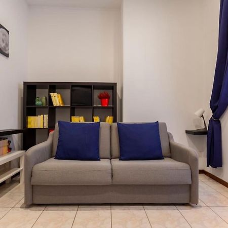 Luxury Loft On The Duomo Wifi & Netflix Apartment Milan Bagian luar foto
