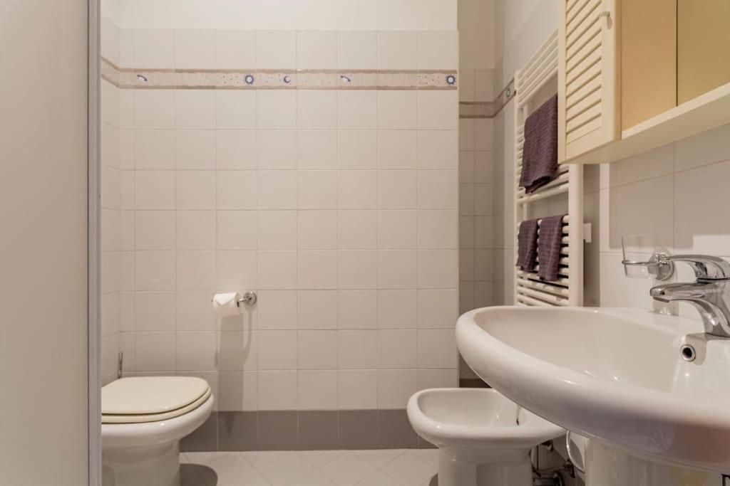 Luxury Loft On The Duomo Wifi & Netflix Apartment Milan Bagian luar foto