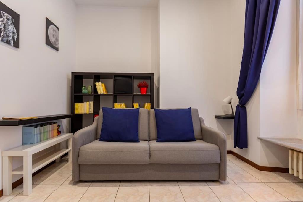 Luxury Loft On The Duomo Wifi & Netflix Apartment Milan Bagian luar foto