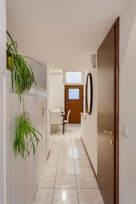 Luxury Loft On The Duomo Wifi & Netflix Apartment Milan Bagian luar foto